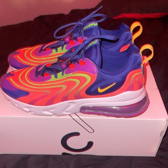 air max 270 reacts - Picture 5 of 6